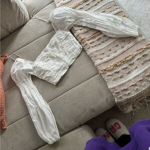 White Puff Sleeve Crop Top